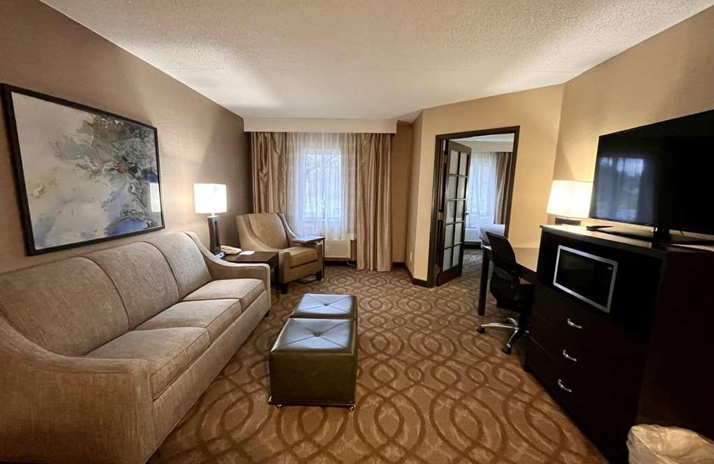 Best Western Okemos/East Lansing Hotel&Suites Zimmer foto
